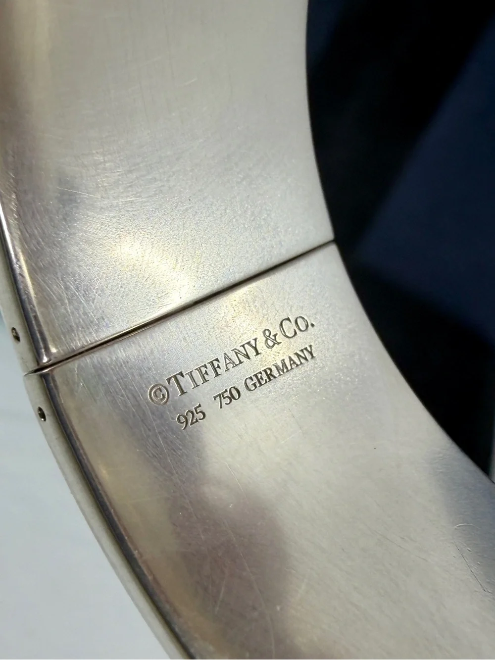 TIFFANY & CO. Sterling Silver 18K Yellow Gold Keyhole Hinge Bangle Bracelet COA